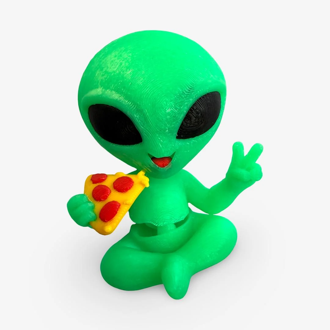 Mini 3D drukāts citplanētietis ar picas šķēli – magnēts