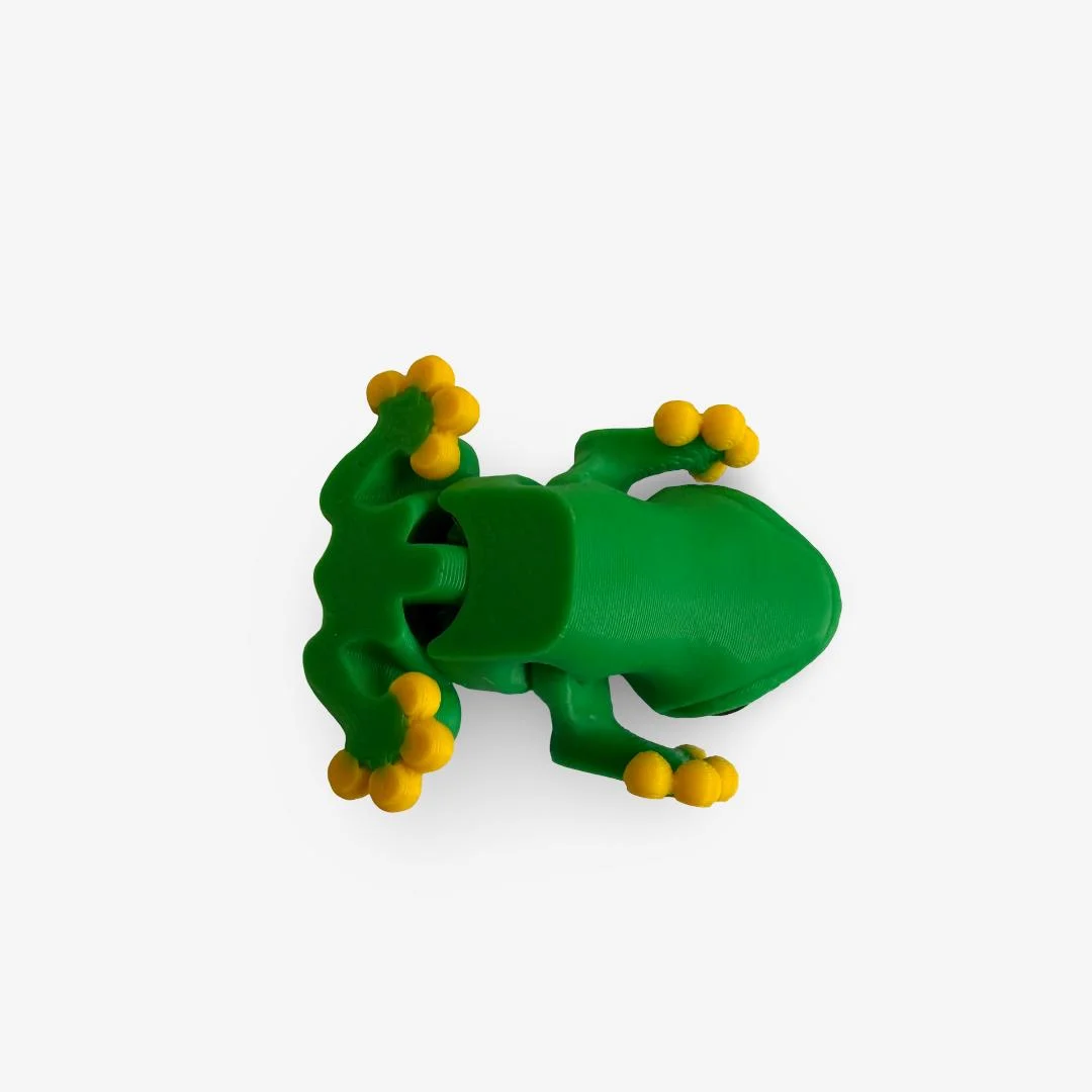 3D drukāta kustīga vardīte – zaļa ar dzeltenām ķepiņām
