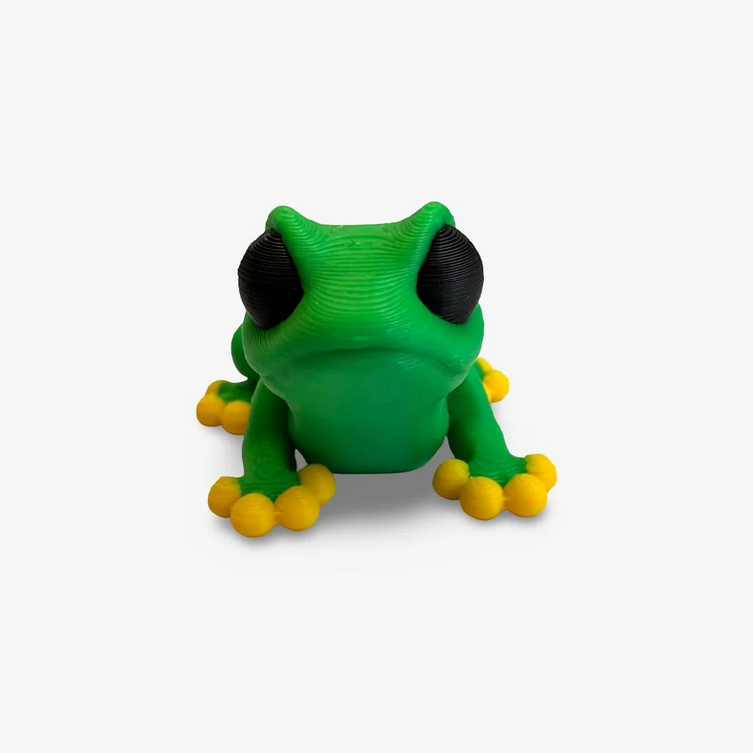 3D drukāta kustīga vardīte – zaļa ar dzeltenām ķepiņām