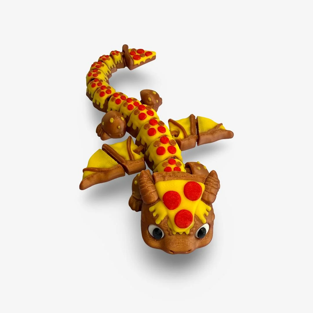 3D drukāts kustīgs Picas pūķis – brūns ar siera un peperoni dizainu